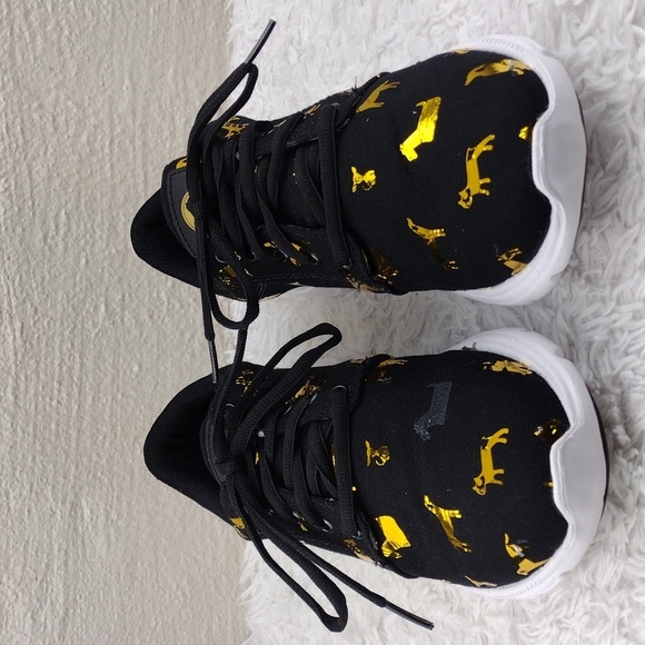 Inkkas FlexAires Black Gold Puppy  DesignCanvas Round Toe Lace Up Sneaker Shoe - Picture 2 of 16